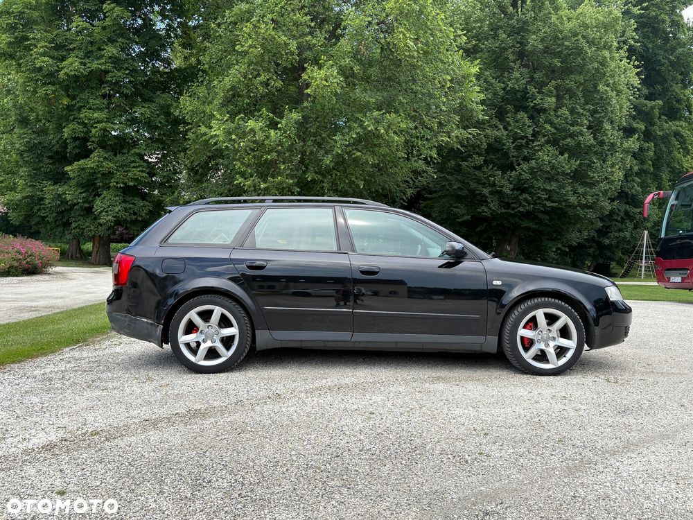 Audi A4 Avant - 4