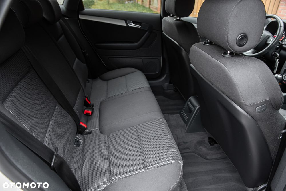 Audi A3 Sportback 1.4 TFSI S line Sportpaket - 26