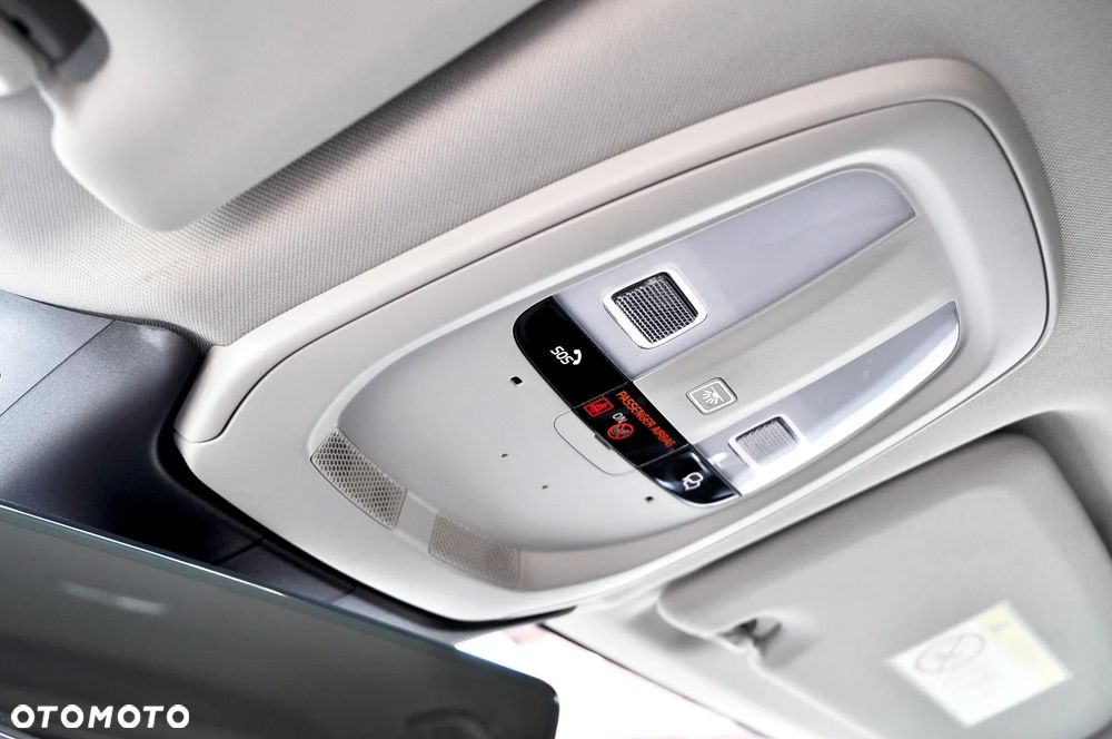 Volvo XC 60 B4 D Geartronic RDesign - 36