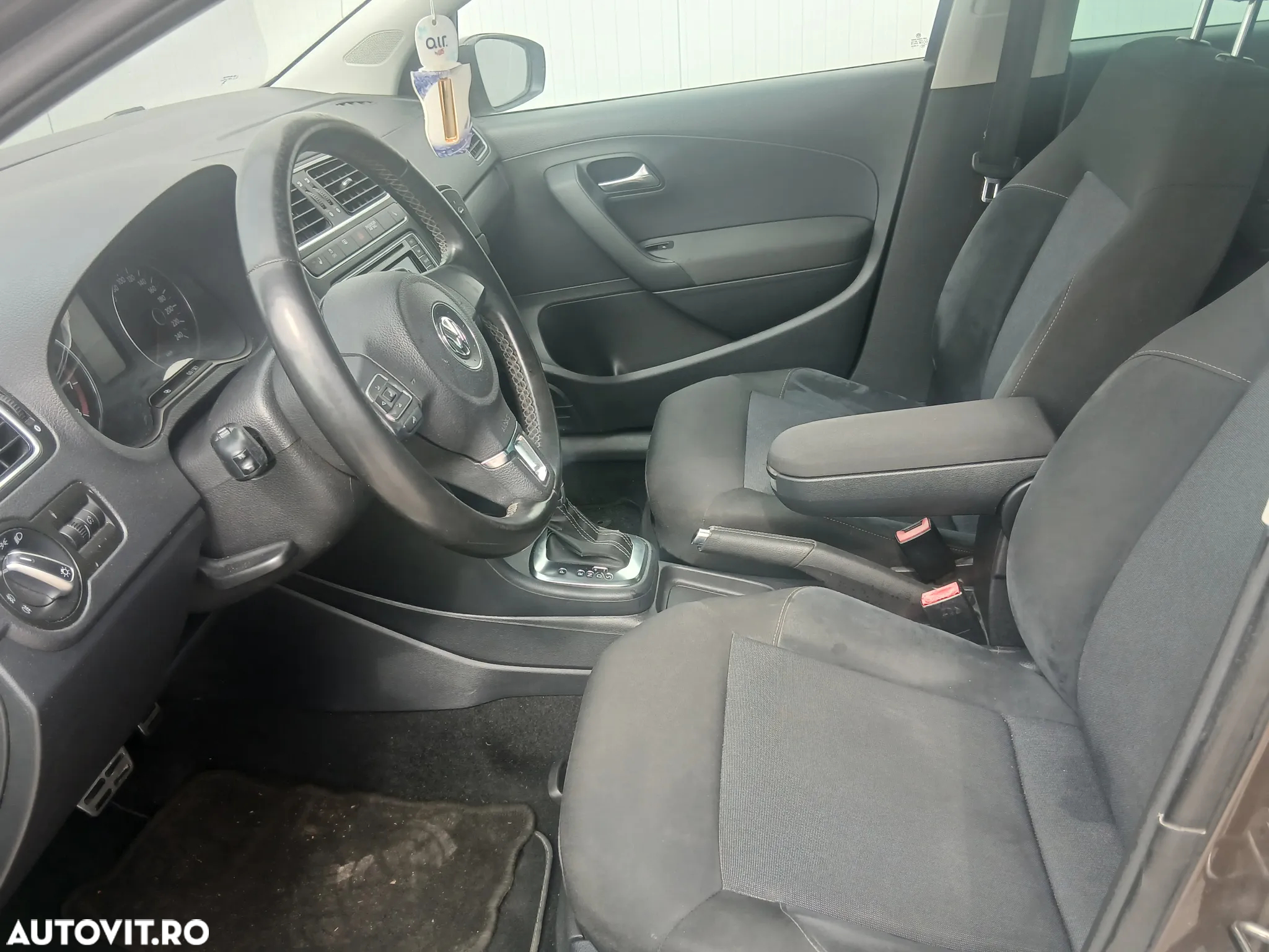 Volkswagen Polo 1.2 TSI DSG Style - 6