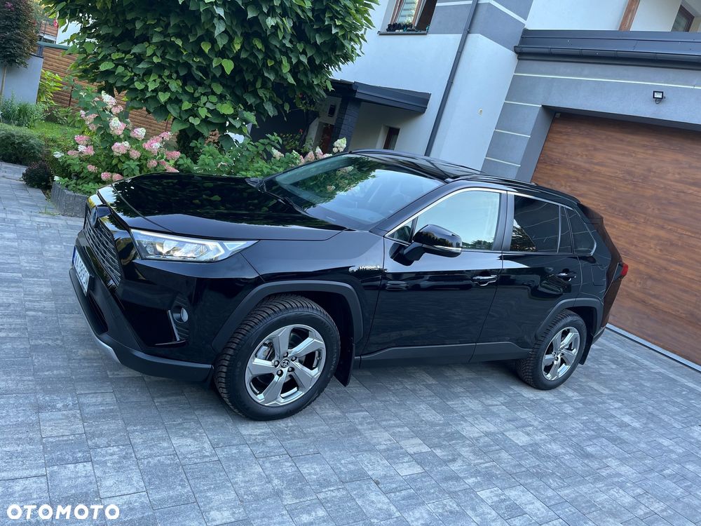 Toyota RAV4 - 18