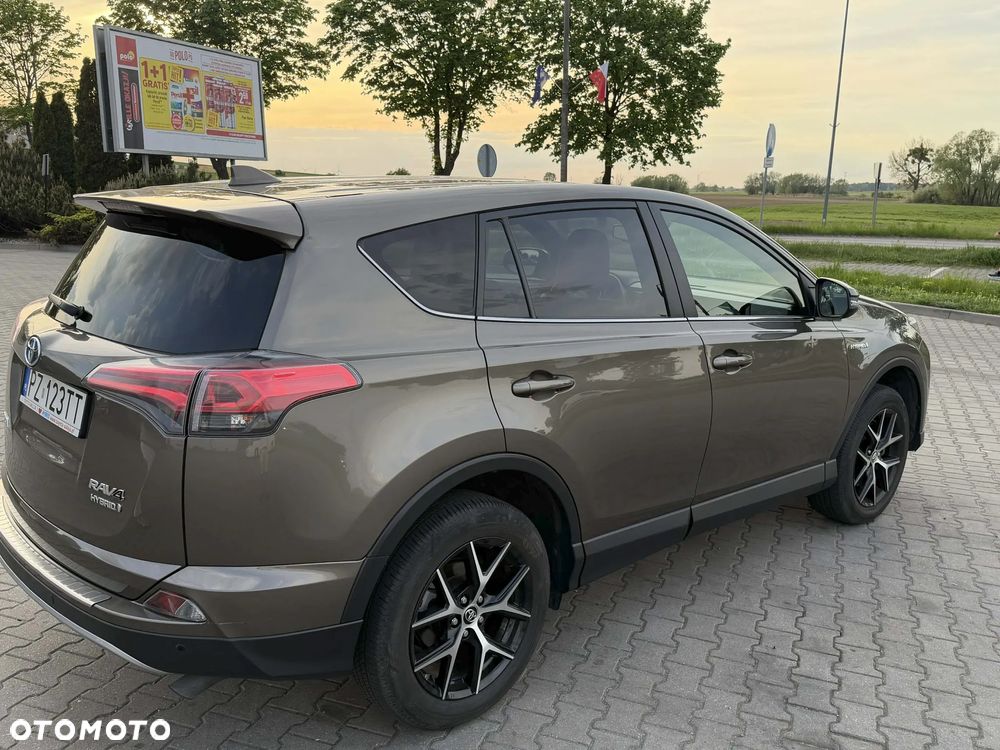 Toyota RAV4 Hybrid Prestige 4x4 - 5