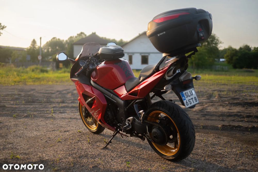 Triumph Sprint - 3
