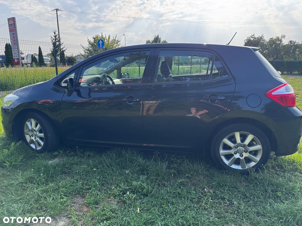 Toyota Auris 1.4 D-4D Premium - 5
