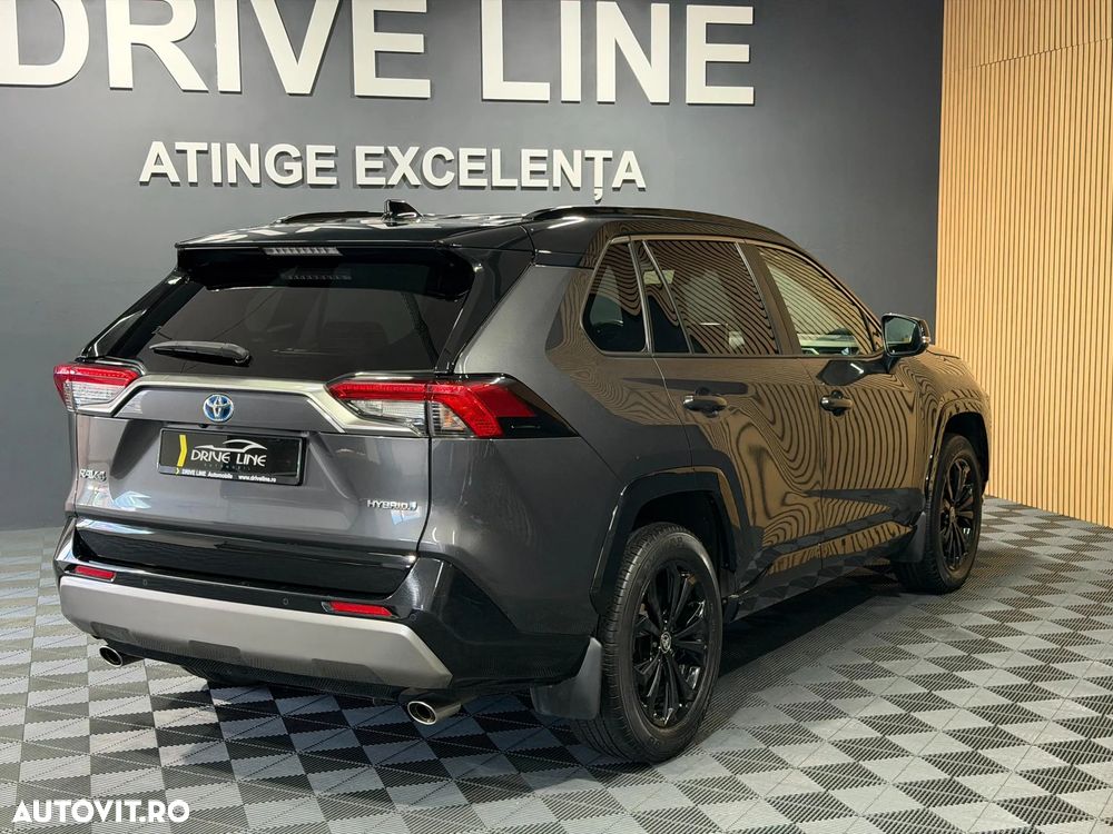 Toyota RAV4 - 5