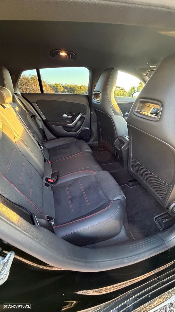 Mercedes-Benz CLA 200 7G-DCT AMG Line - 13