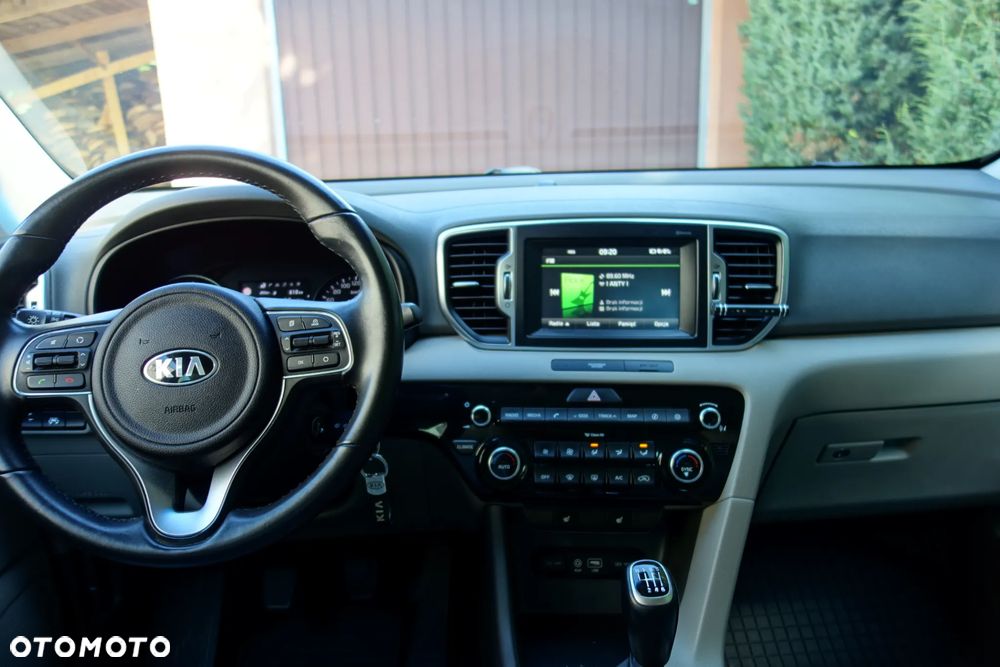 Kia Sportage 1.6 GDI 2WD DREAM-TEAM EDITION - 13
