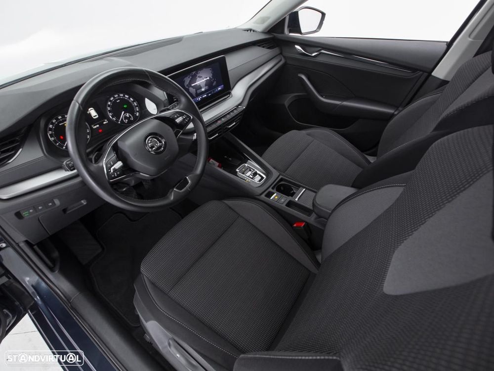Skoda Octavia Break 2.0 TDI Ambition DSG - 8