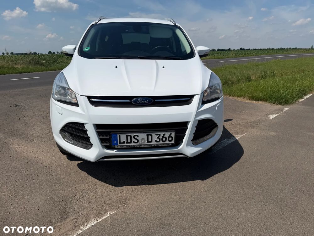 Ford Kuga - 2