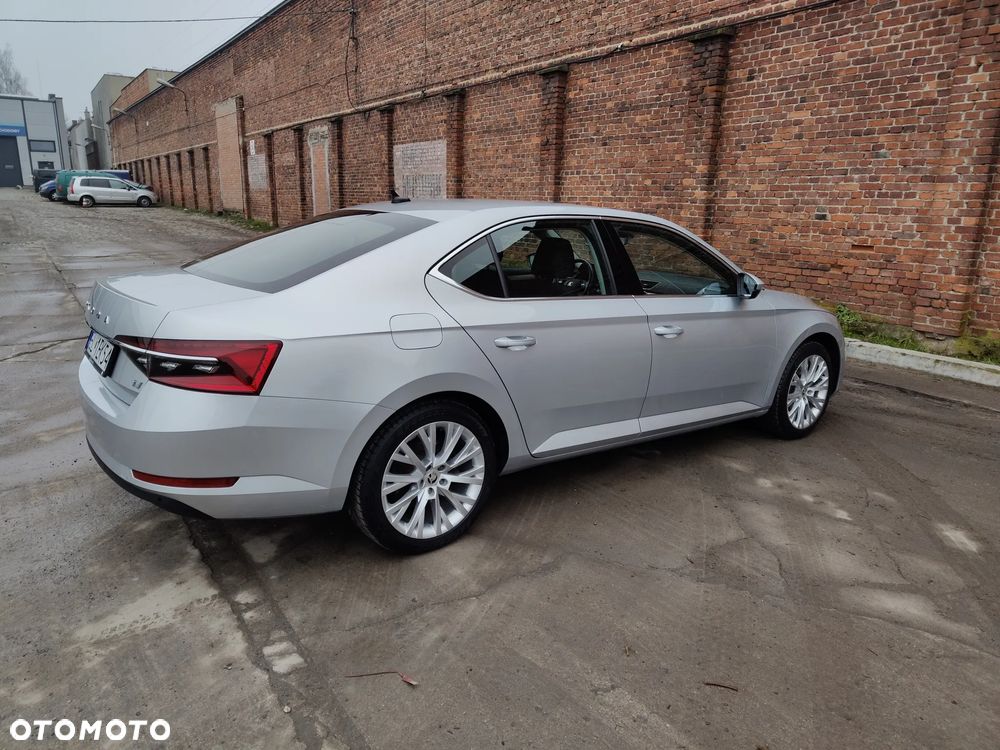 Skoda Superb 1.4 TSI Plug-In Hybrid Style DSG - 10