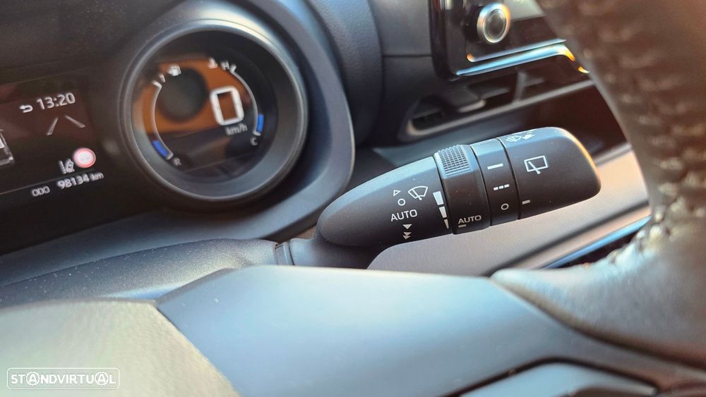 Toyota Yaris 1.5 HDF Exclusive - 28