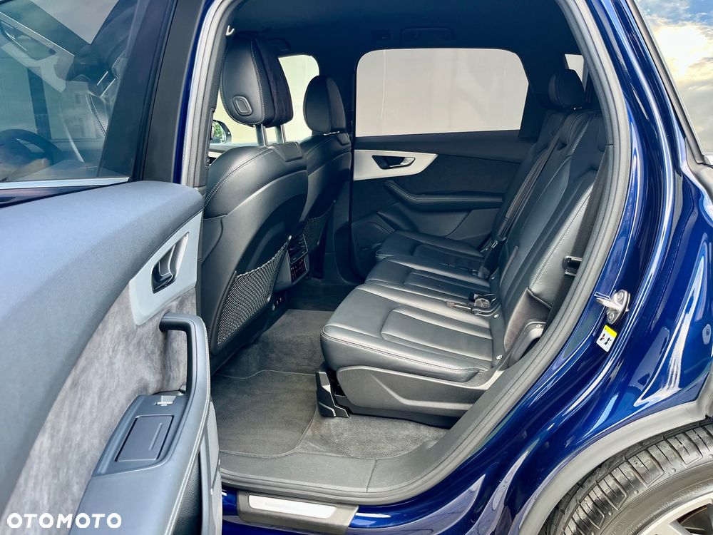 Audi Q7 - 27