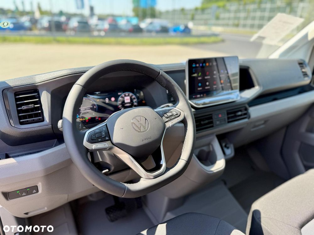 Volkswagen Crafter - 11