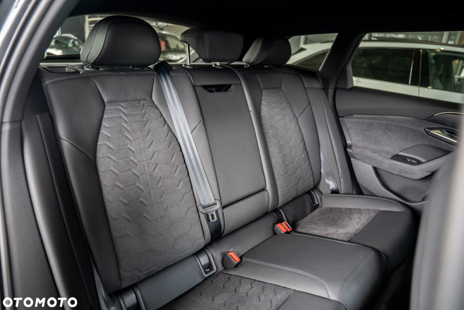 Audi A6 e-tron - 20