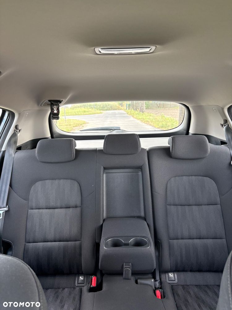 Kia Sportage 1.6 CRDI L Business Line 2WD DCT - 22
