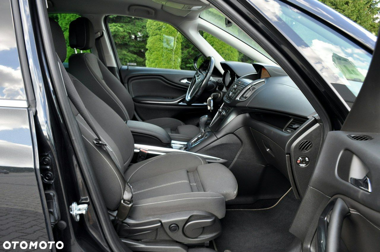 Opel Zafira - 17
