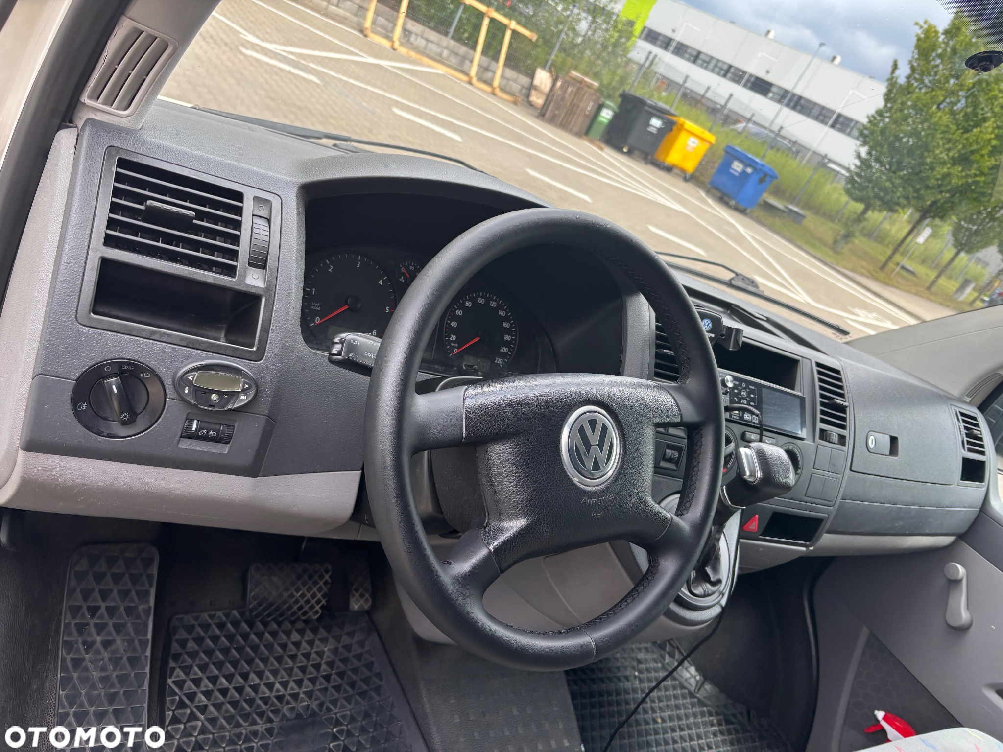 Volkswagen Transporter - 15