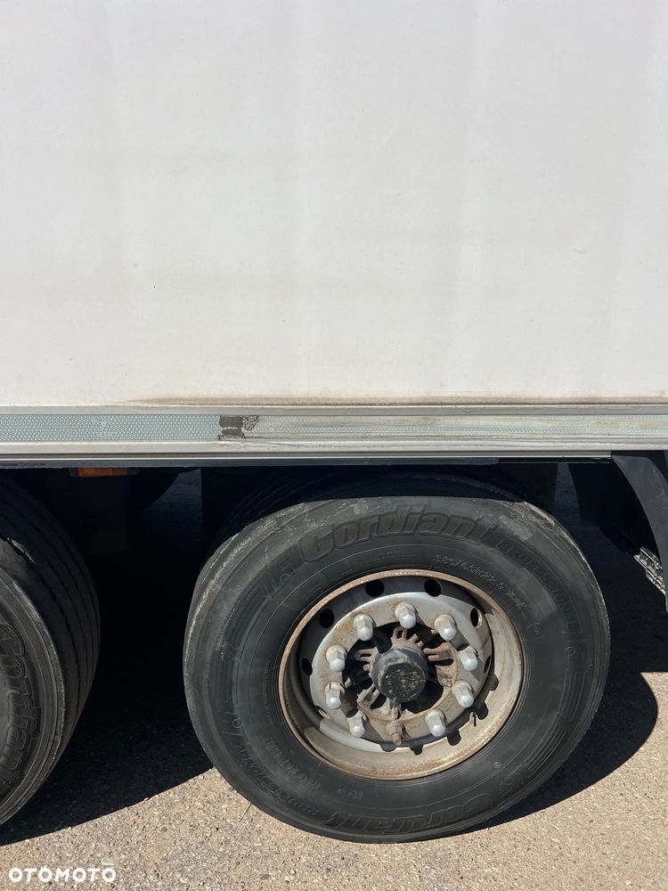 Schmitz Cargobull - 3