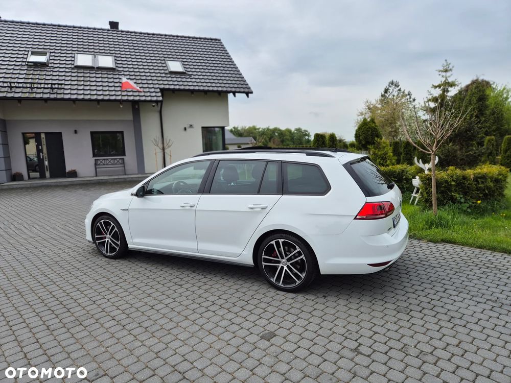 Volkswagen Golf GTD (BlueMotion Technology) - 16