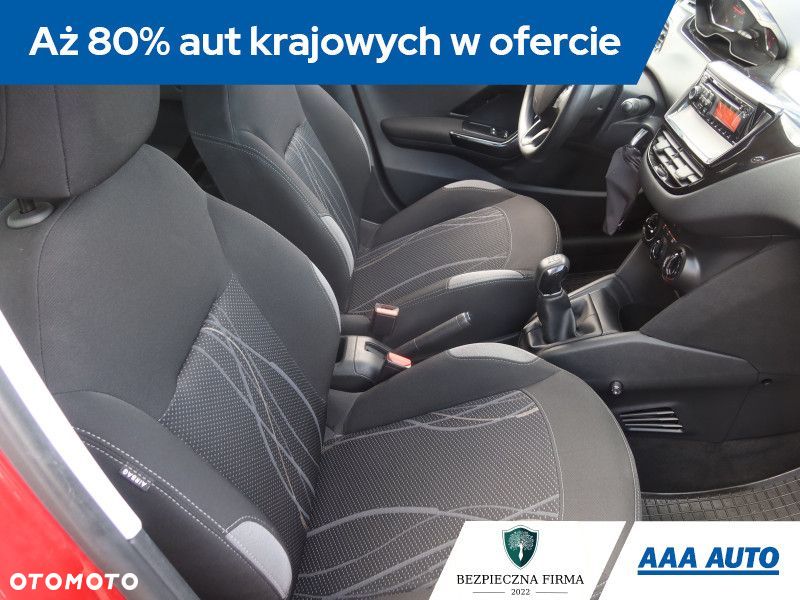 Peugeot 208 - 10