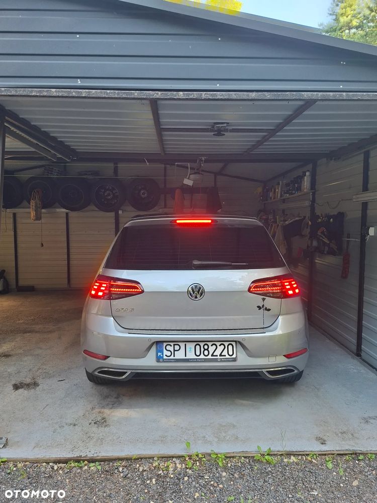 Volkswagen Golf 1.4 TSI BMT Highline - 11