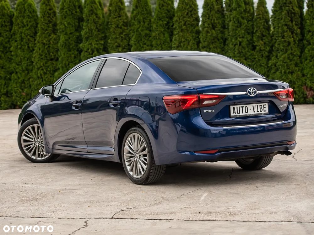 Toyota Avensis Touring Sports 2.0 D-4D Team Deutschland - 9