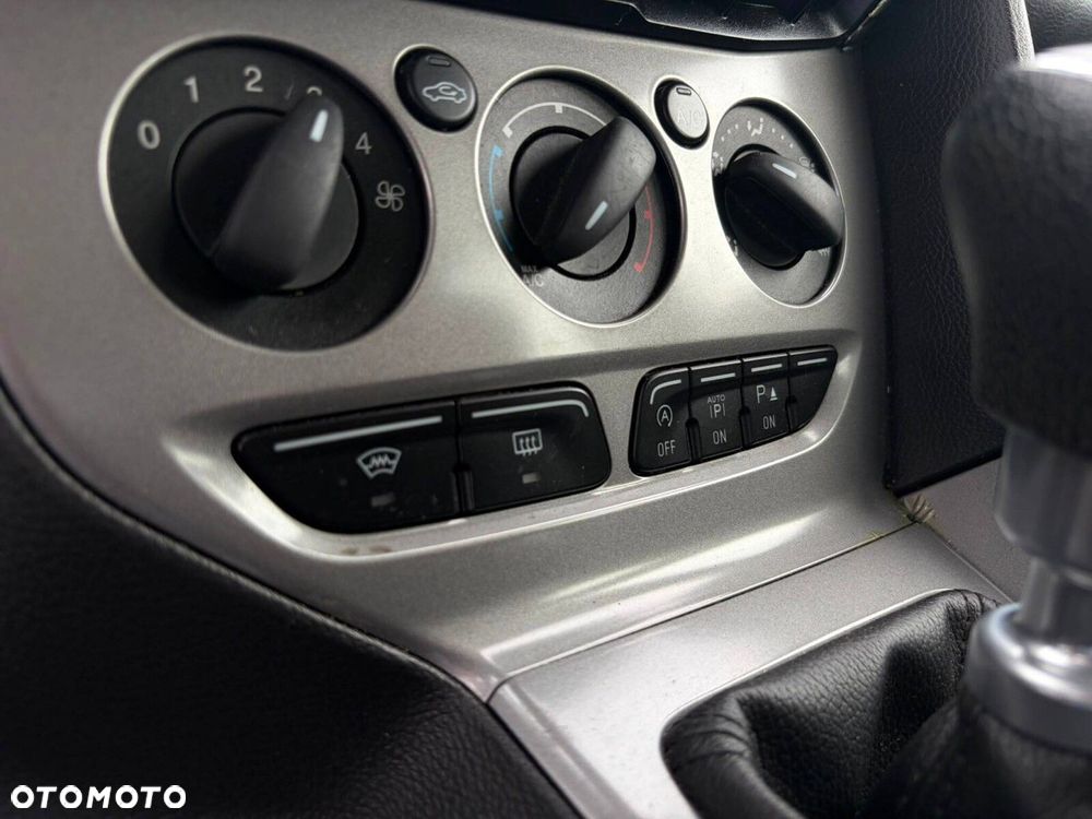 Ford Focus 1.6 EcoBoost Gold X (Trend) - 10