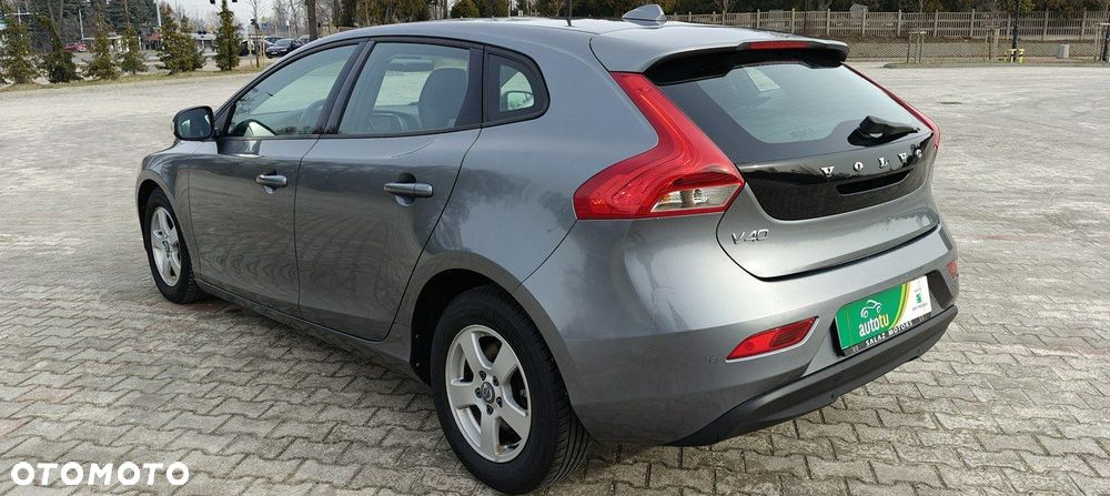 Volvo V40 D2 Kinetic - 4