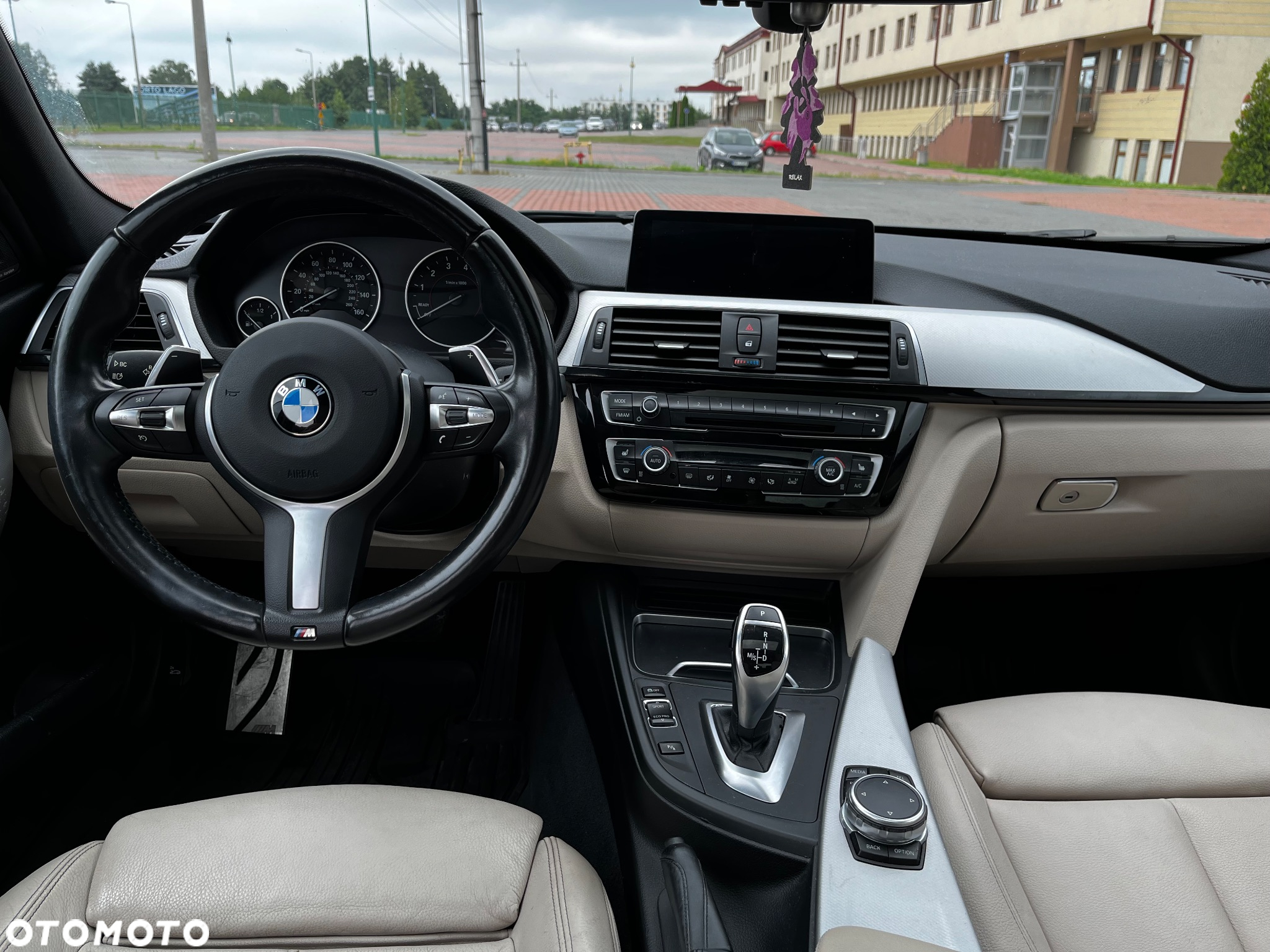 BMW Seria 3 328i xDrive - 9