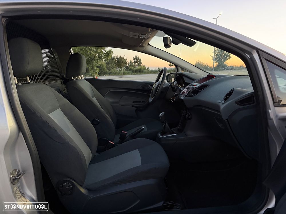 Ford Fiesta 1.4 TDCi - 12