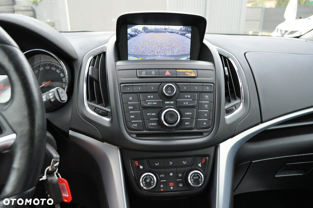 Opel Zafira - 20