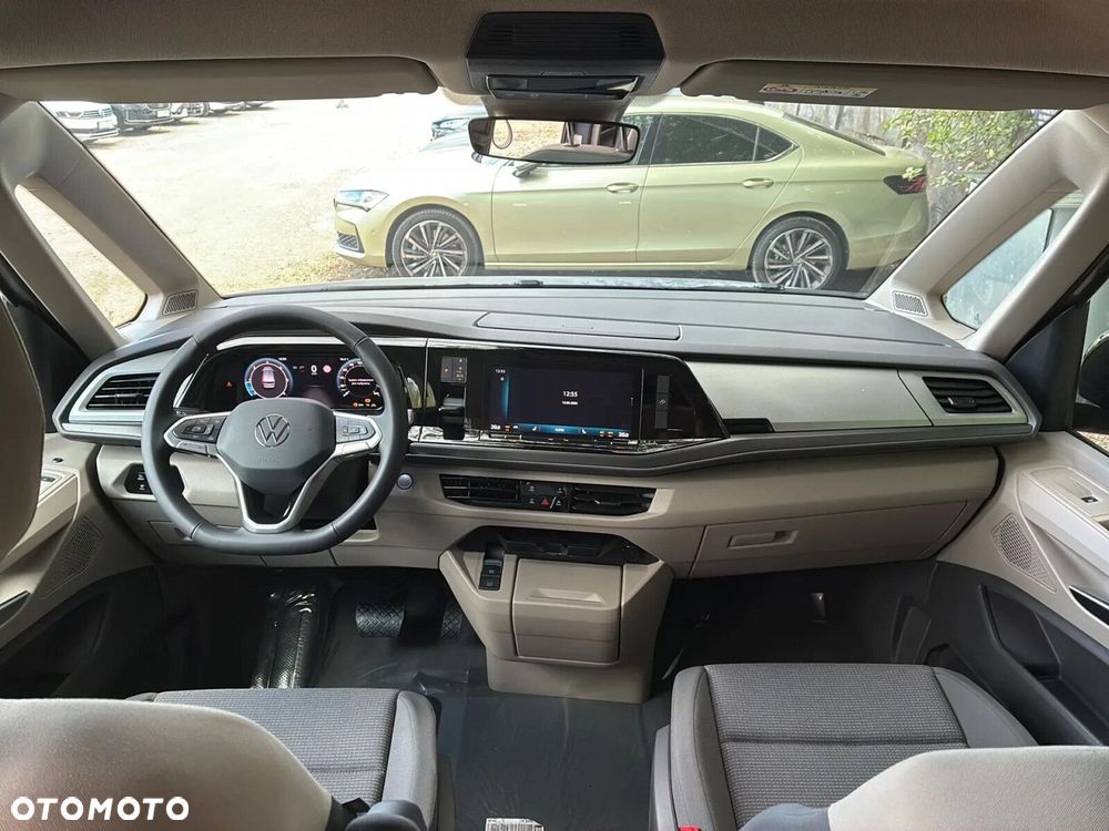 Volkswagen California - 11