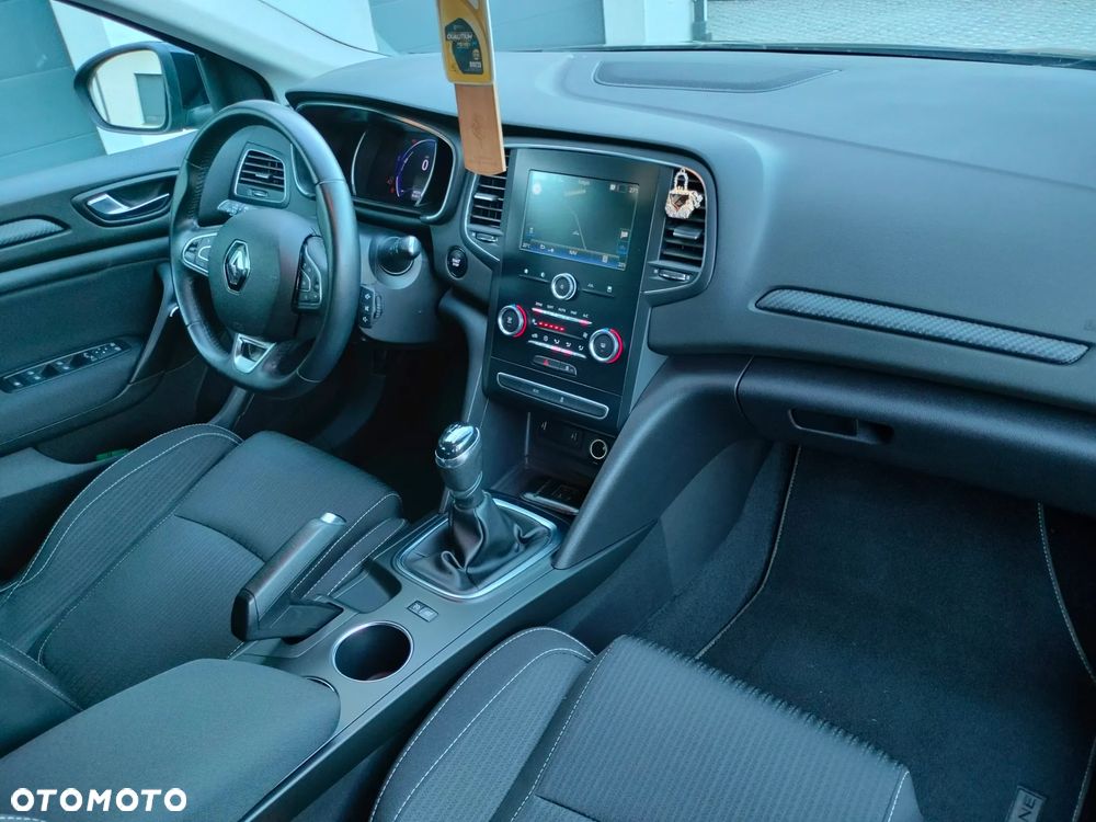 Renault Megane 1.5 Blue dCi Intens - 14
