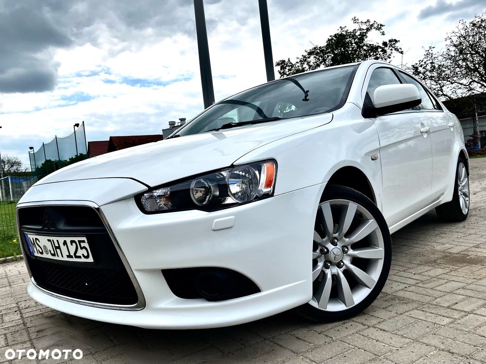 Mitsubishi Lancer 1.8 Intense - 2