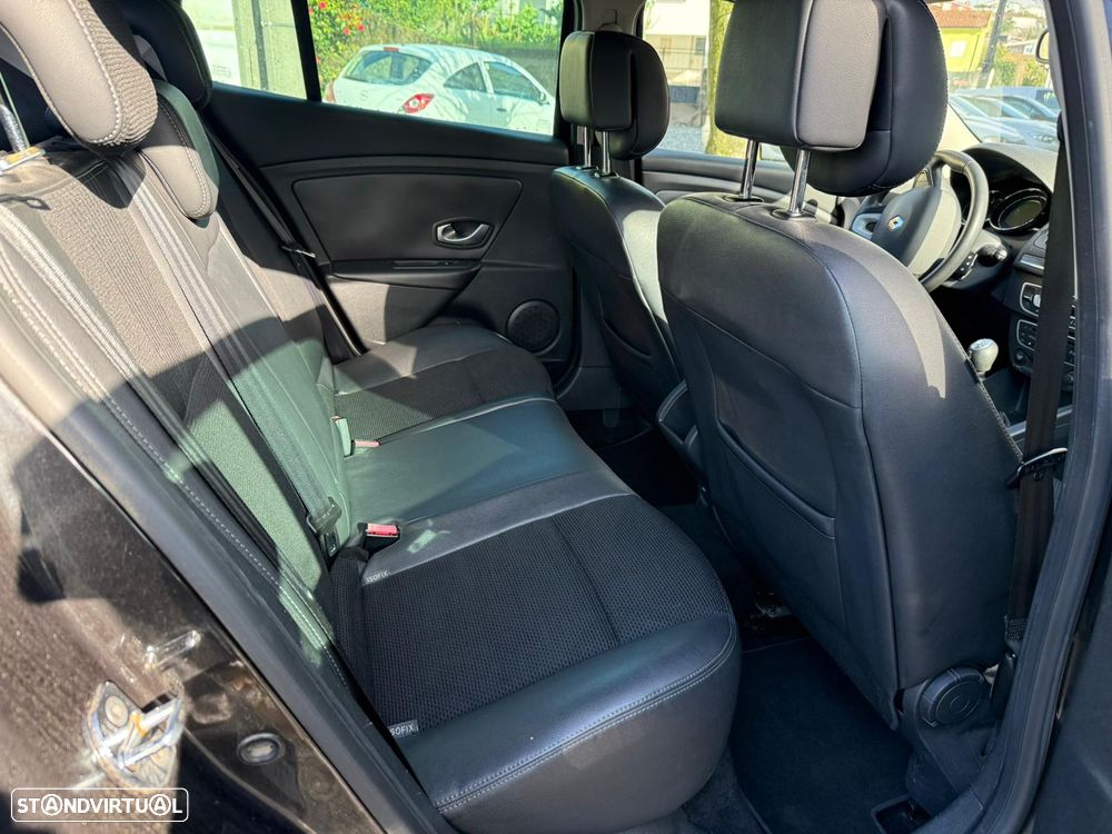 Renault Mégane 1.5 dCi Luxe - 10