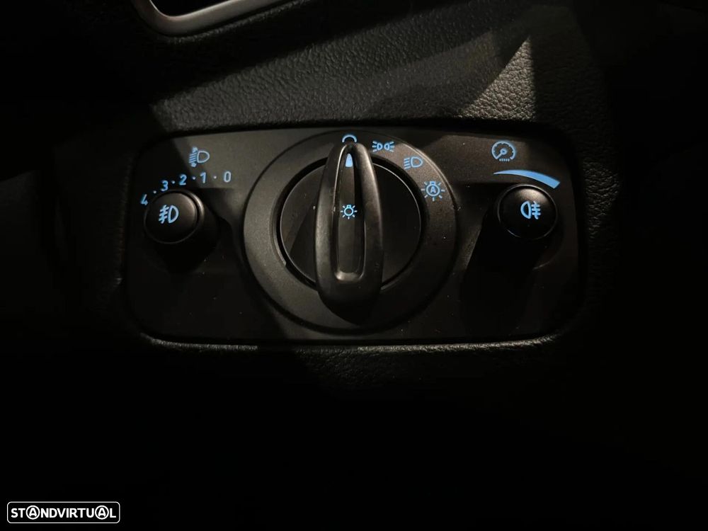 Ford Grand C-Max 1.6 TDCi Titanium S/S - 24