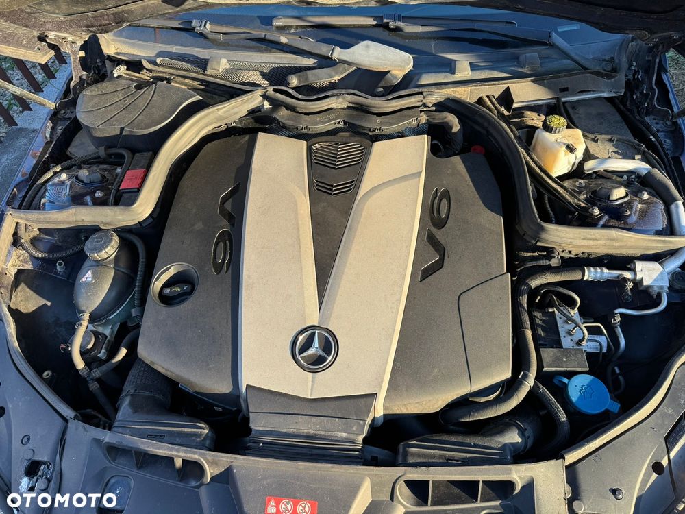 Mercedes-Benz Klasa C 30 T CDI AMG - 17