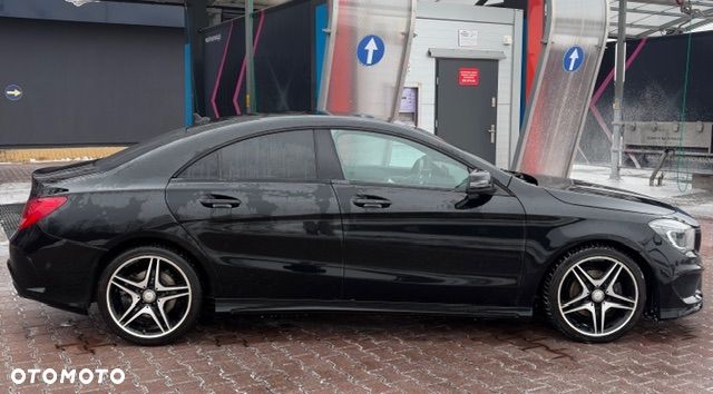 Mercedes-Benz CLA 200 7G-DCT AMG Line - 7