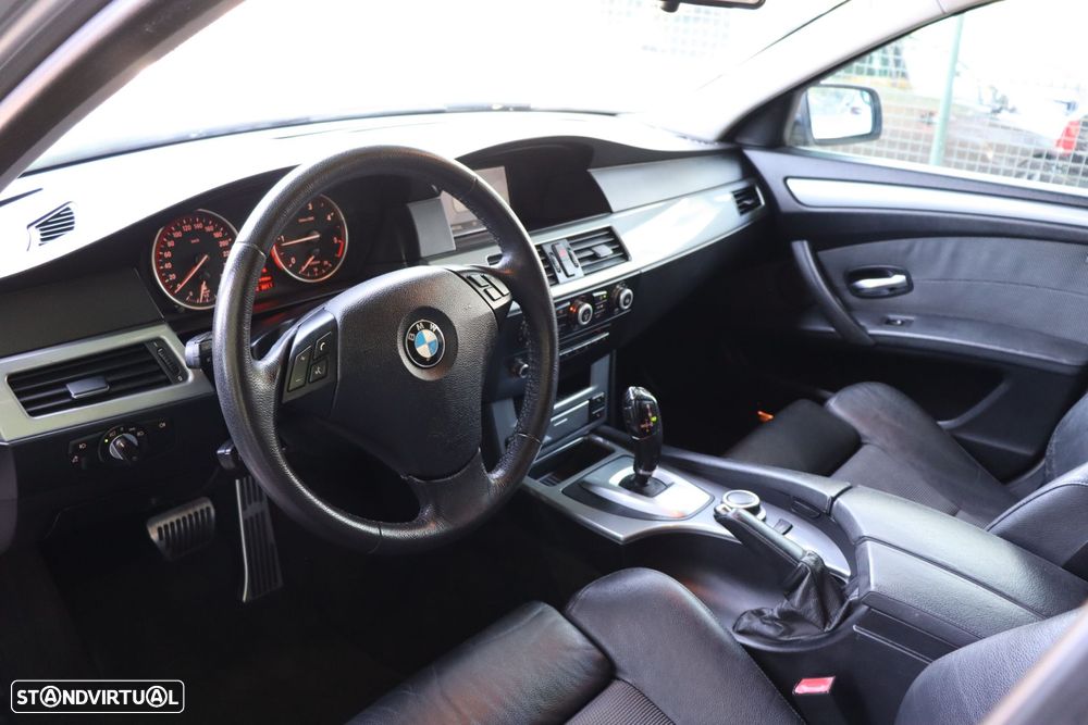 BMW 520 dA Touring Sport - 8