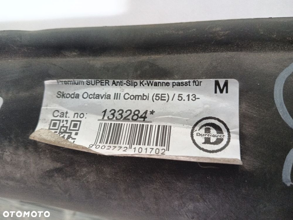 WYKŁADZINA BAGAŻNIKA SKODA OCTAVIA III KOMBII - 4