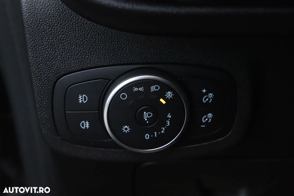 Ford Fiesta 1.0 EcoBoost Powershift SYNC Edition - 11