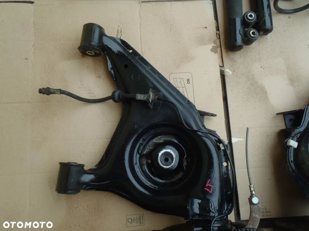 WAHACZ TYŁ TYLNY tujeja czop lewy Z BELKI ZAWIESZENIA FIAT SEICENTO CINqUECENTO lewy NIE MALOWANY ORYGINAŁ - 10