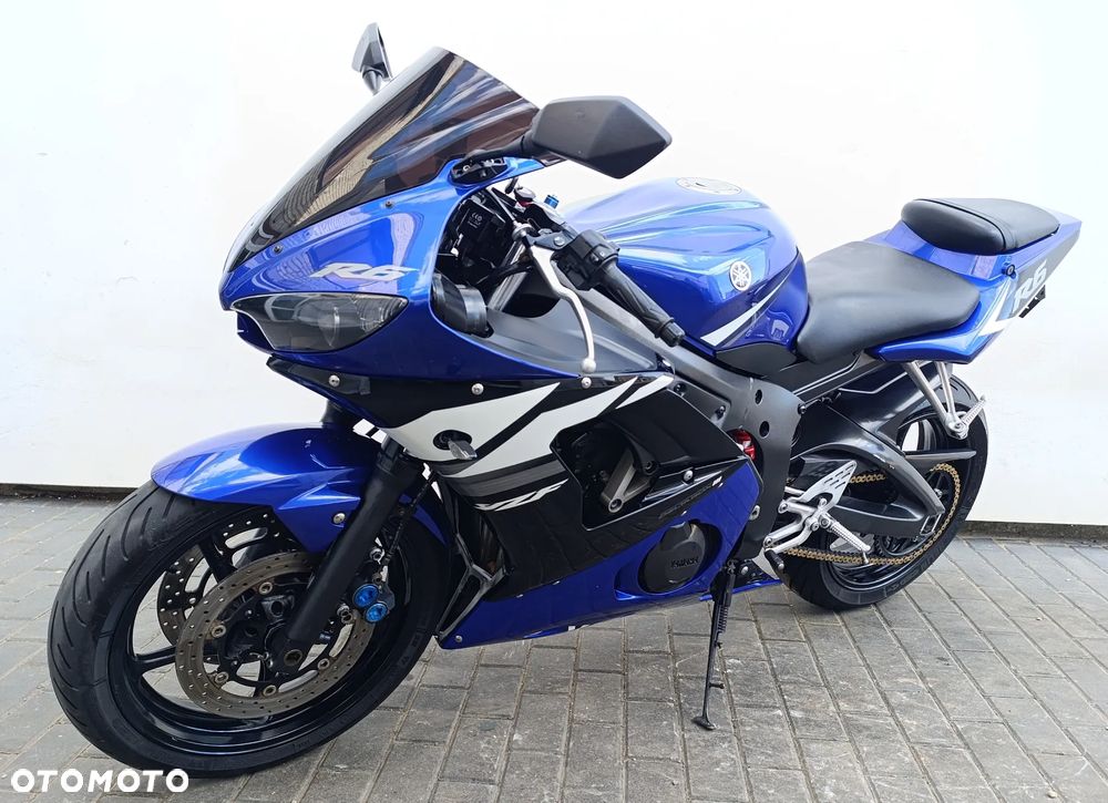 Yamaha R6 - 3