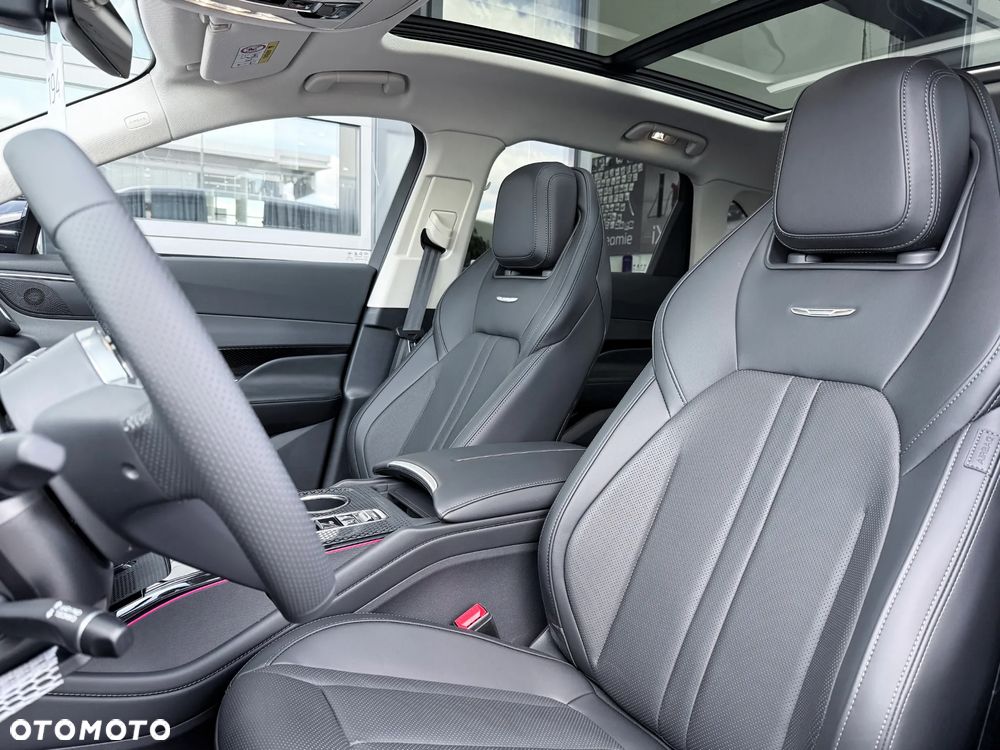 Hongqi HS3 2.0T AWD - 23