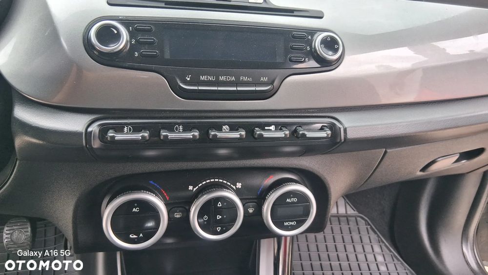 Alfa Romeo Giulietta 1.4 TB 16V Turismo - 17