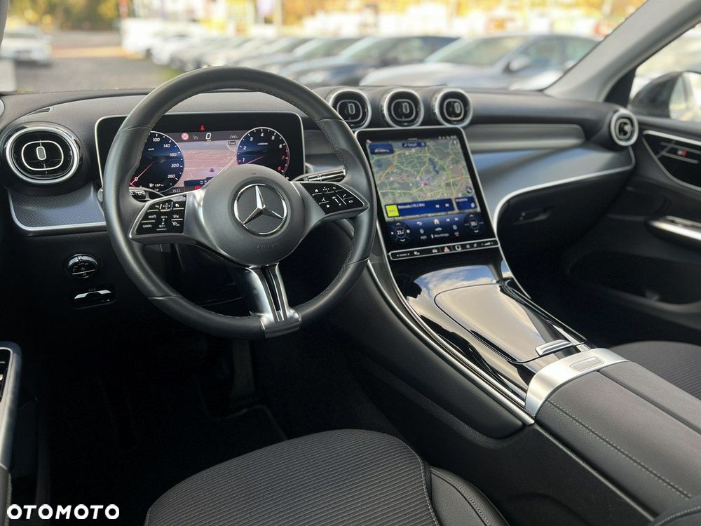 Mercedes-Benz GLC - 13