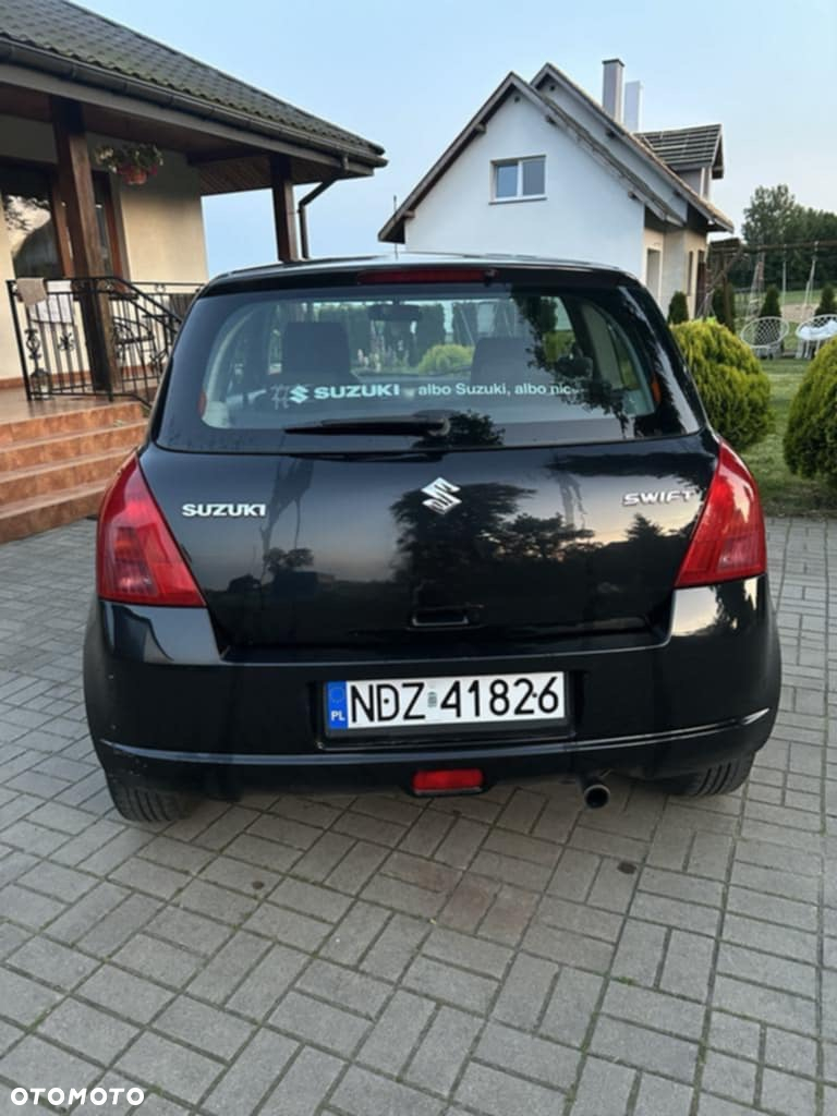 Suzuki Swift - 2
