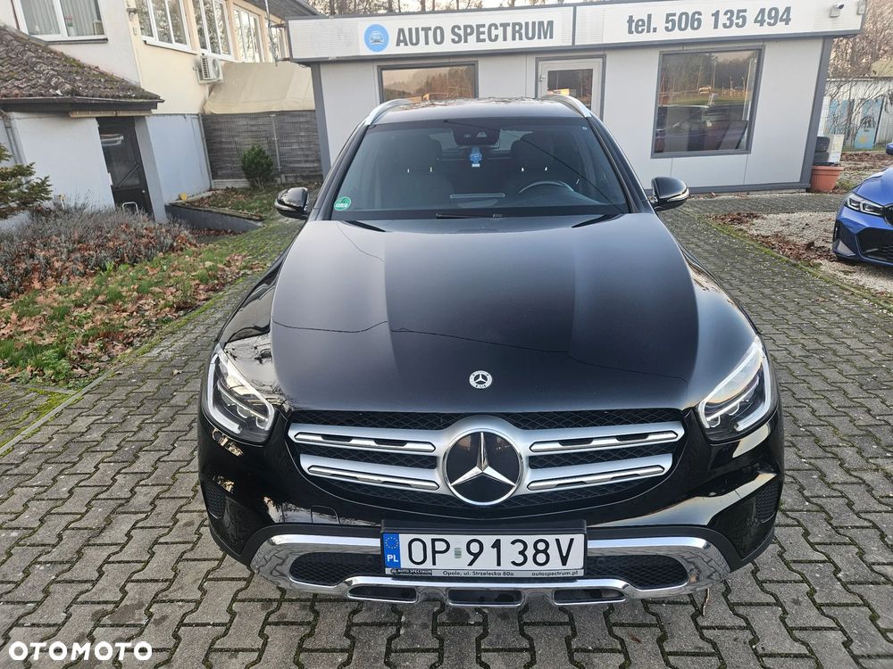 Mercedes-Benz GLC 300 e 4-Matic - 2