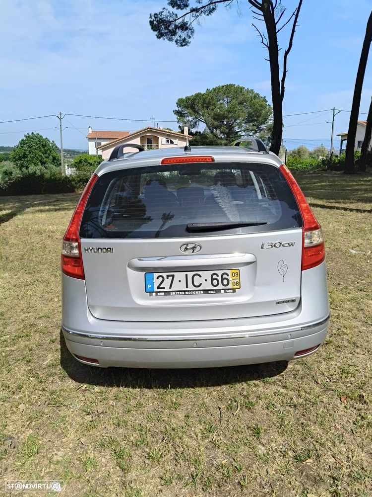 Hyundai i30 CW 1.6 CRDi Comfort - 14