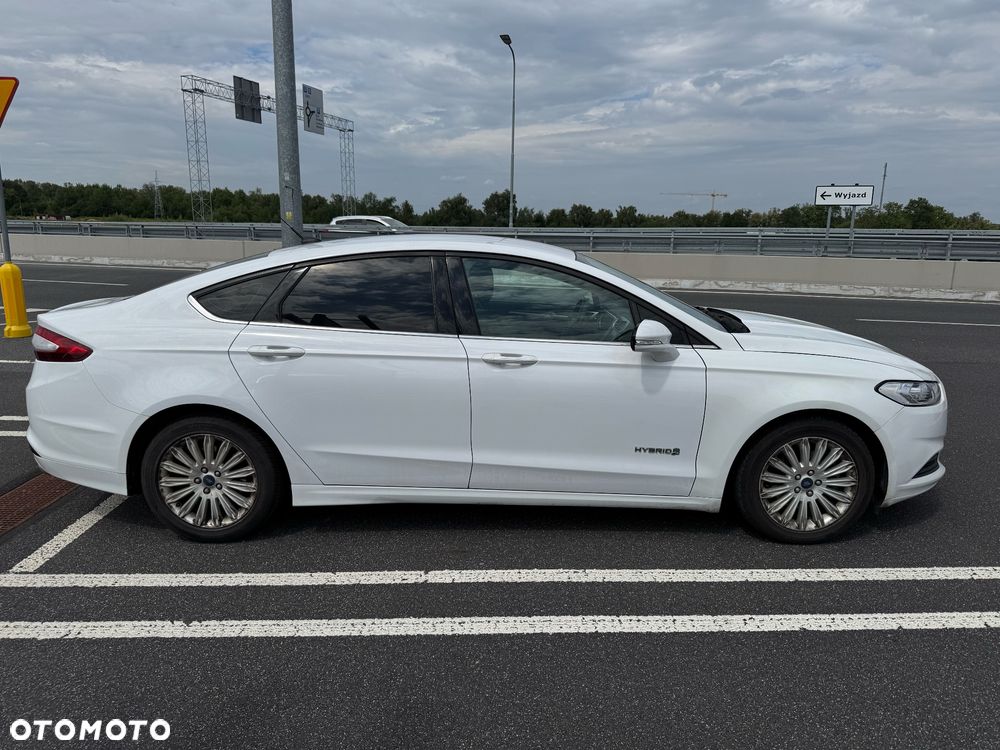 Ford Fusion - 3